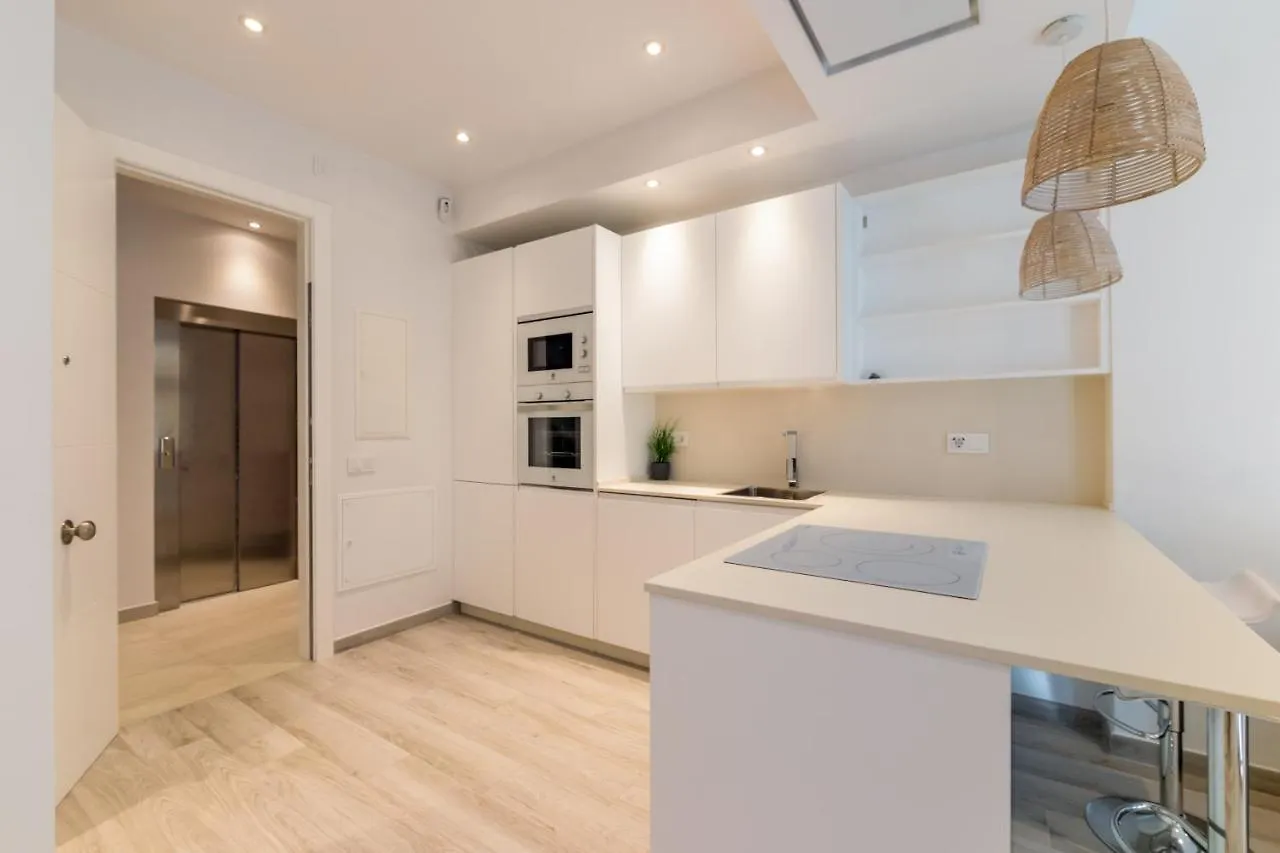 Minty Stay - Modern La Merced Malaga