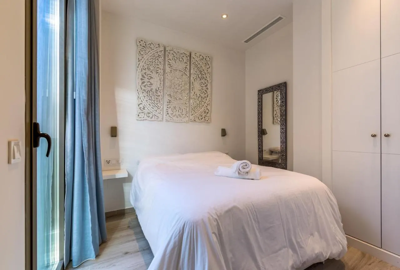 Apartment Minty Stay - Modern La Merced Malaga Spain