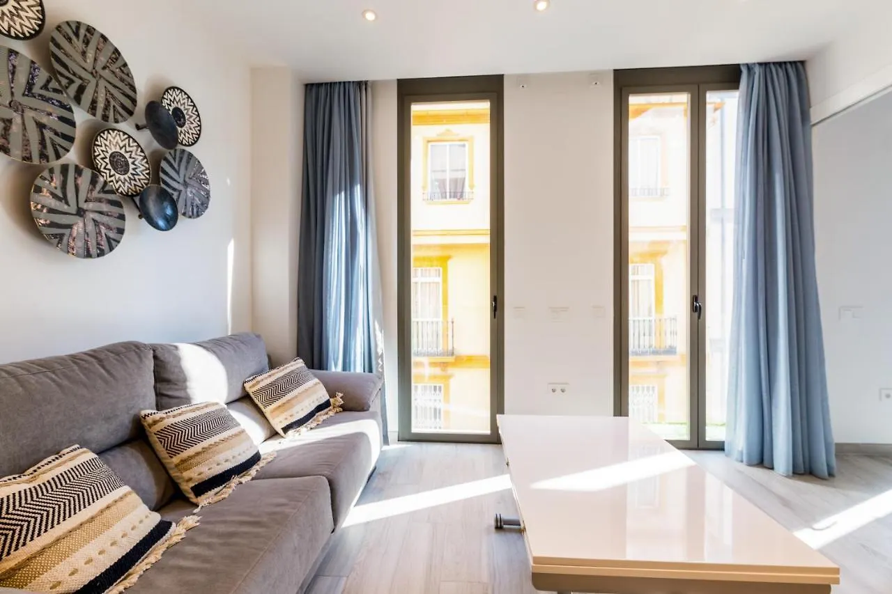 Minty Stay - Modern La Merced Malaga Spain